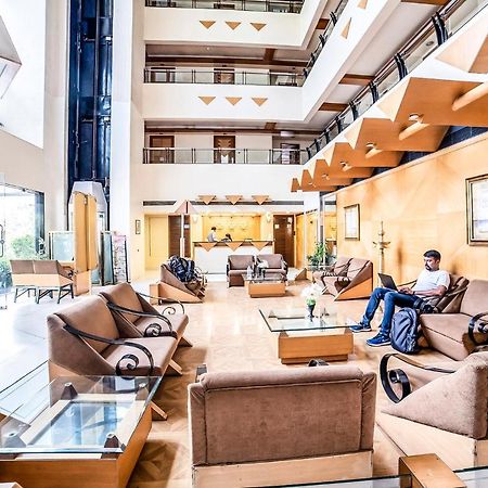 Hotel Gandharva Shivajinagar Pune Esterno foto