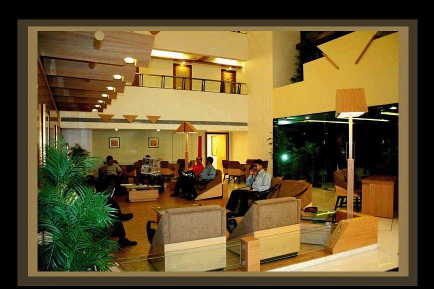 Hotel Gandharva Shivajinagar Pune Esterno foto
