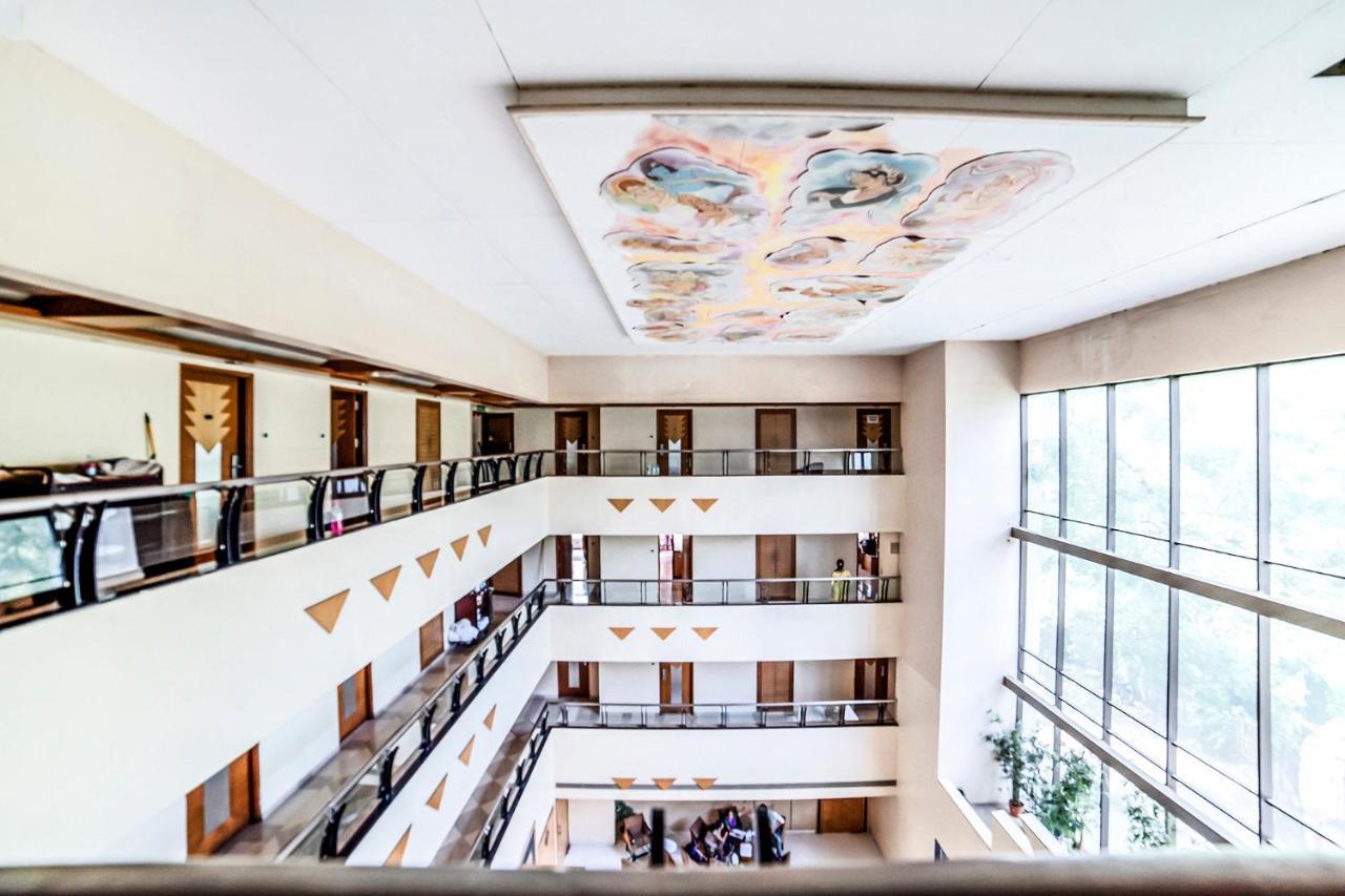 Hotel Gandharva Shivajinagar Pune Esterno foto